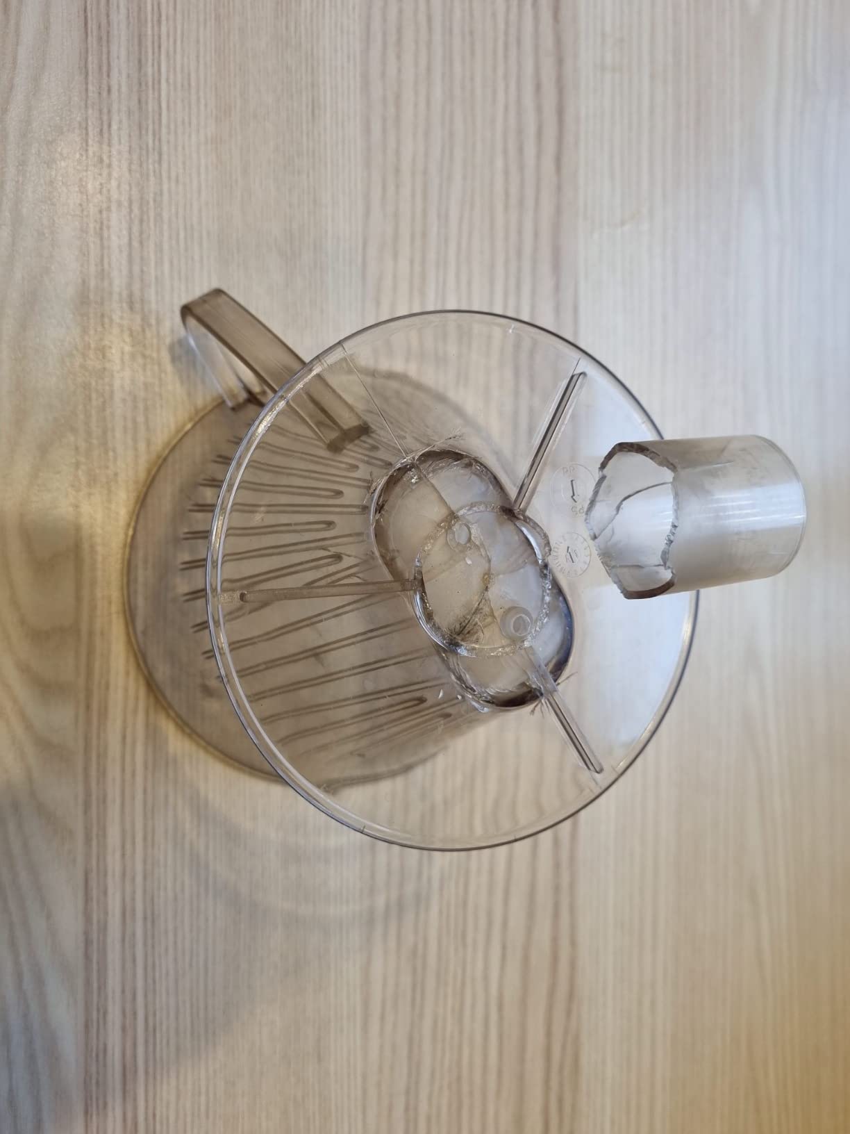 Instable sur bouteilles larges