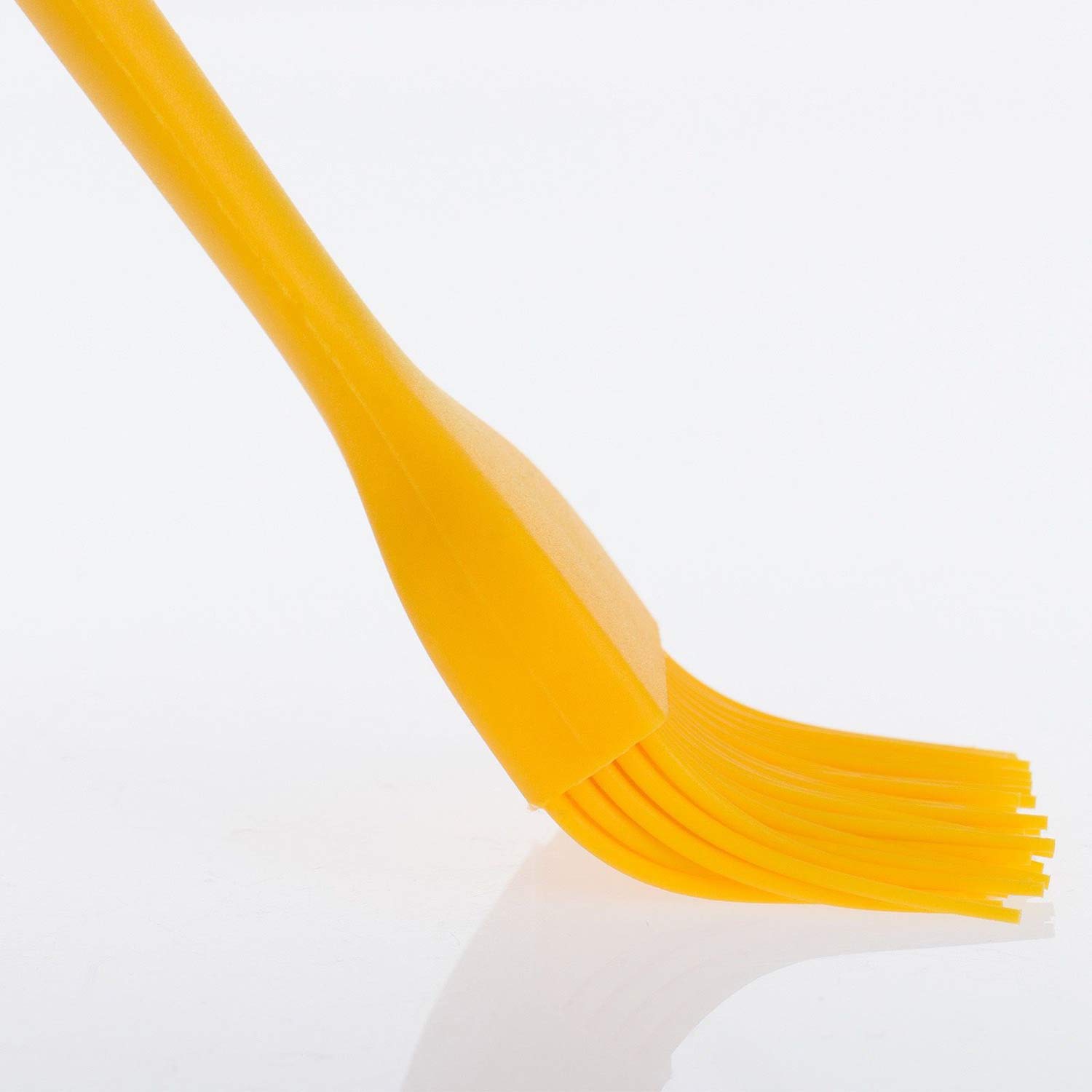 westmark-1556227y-pinceau-badigeonner-et-p-tisserie-silicone-jaune-26-cm-sans-pe image 4