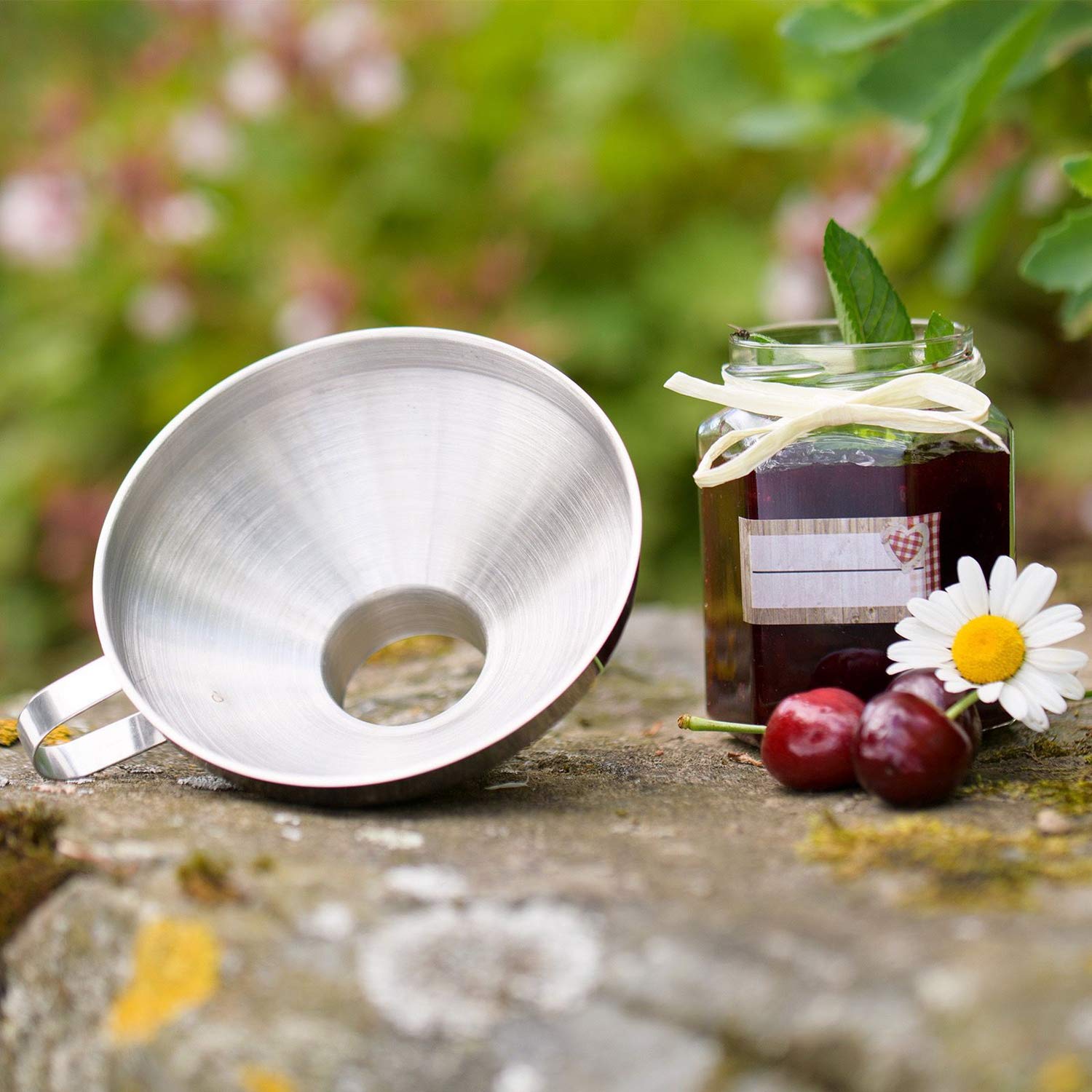 westmark-12442270-entonnoir-confiture-et-conserve-long-col-de-remplissage-acier- image 6