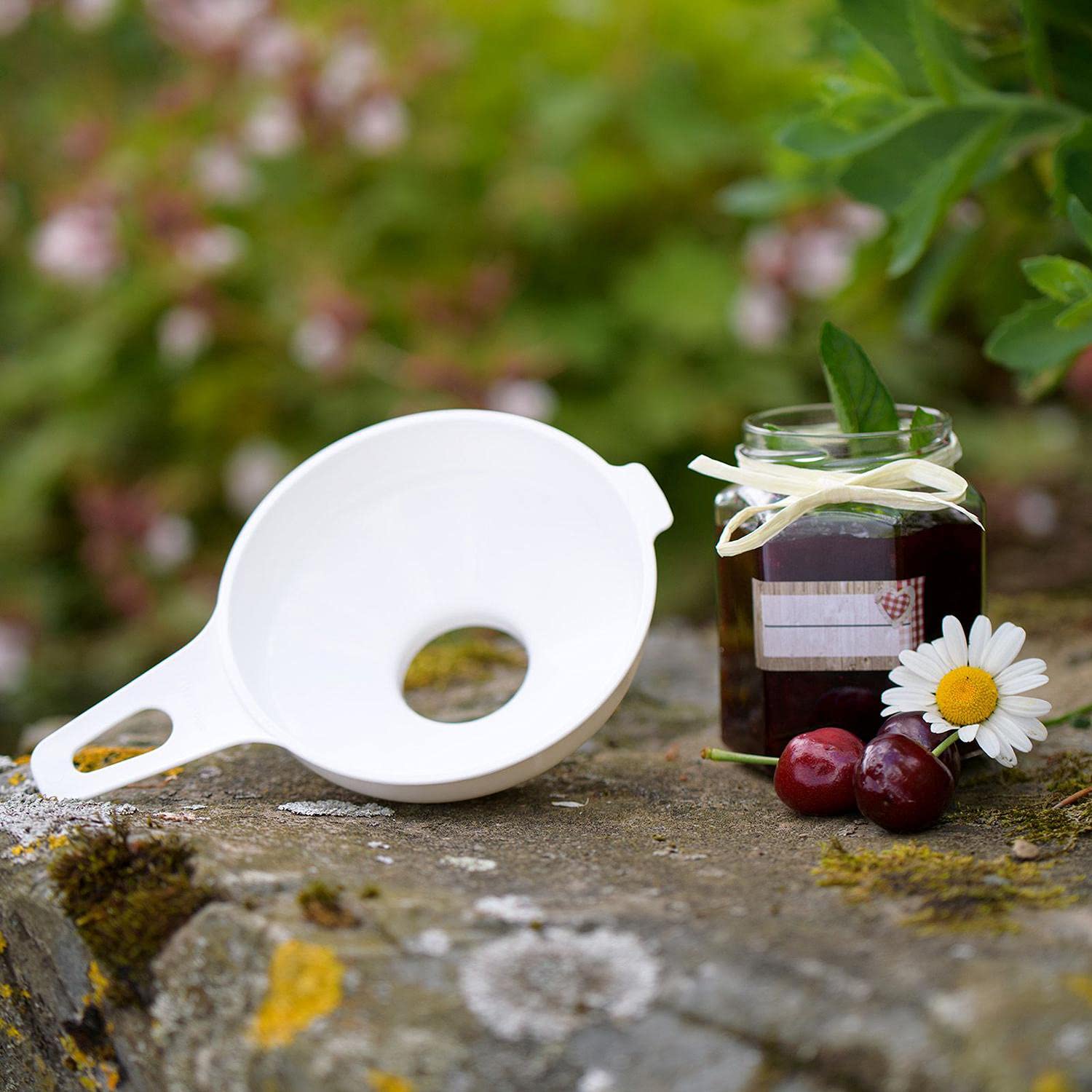 westmark-entonnoir-confiture-et-conserve-grande-ouverture-entonnoir-de-remplissa image 4